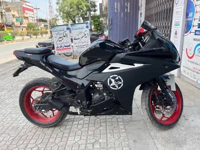 Honda Cbr 250rr Replica Bike