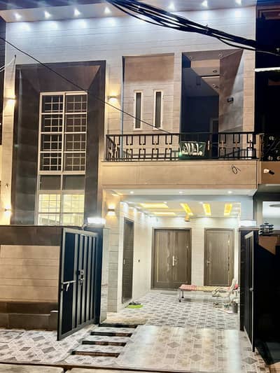 5.5 Marla Brand New Luxury Ultra Modern Style A++ Construction All Original Picture Direct Meeting Available For Sale in Johar Town phase 2
