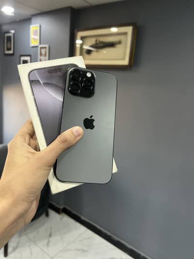 iphone 16 pro max 256gb jv 10/10 condition complete box xchange possib