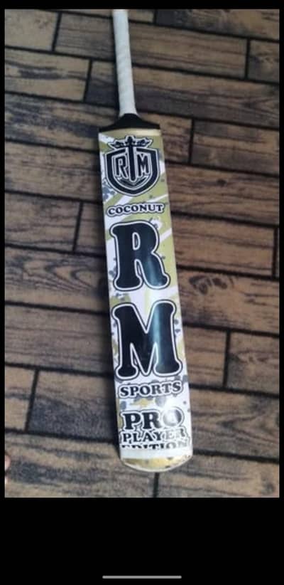 RM PRO PLAYER EDITION BAT WITH INNER AND COVER