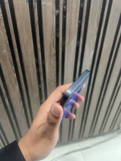 Iphone 12 pro with box 128gb