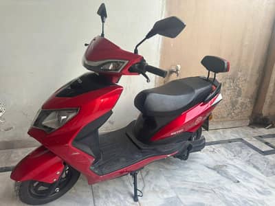 ElectElectric Scooty for Sale  Powerful & Economical Ride!