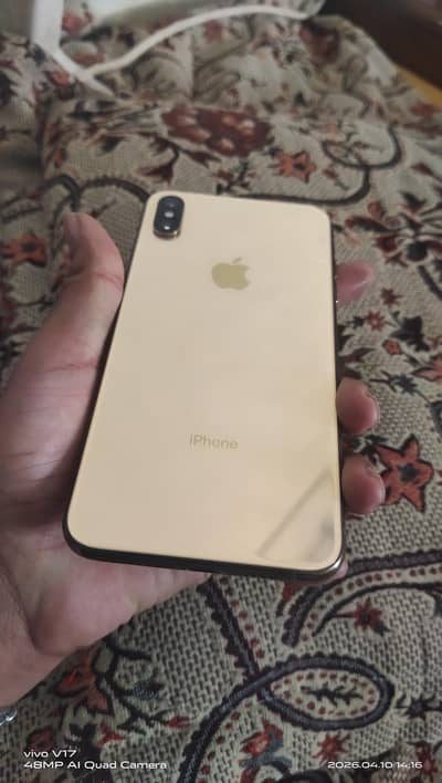 I phone xs max golden color pta approved 512
