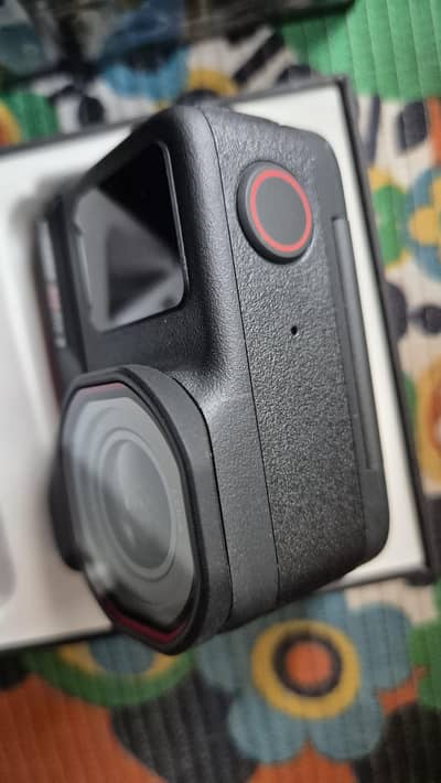 Insta360 Ace Pro 2 (Excellent Condition)