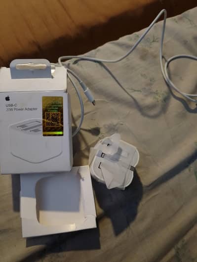 iPhone original charger and kabl