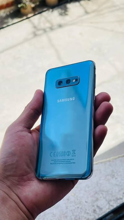 samsung S10e