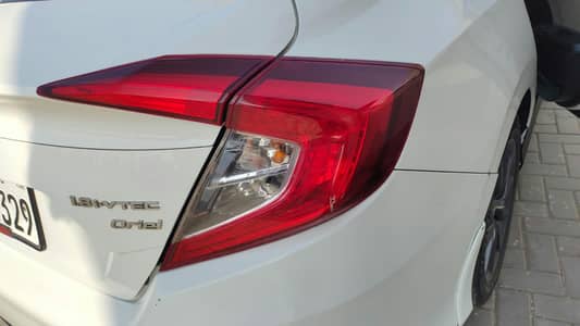 2021 modal civic 1.8 full option total geunine