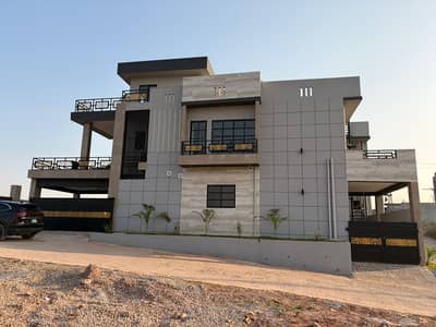 Stunning 11-Marla Double Corner House | A-Category Build | Prime Location