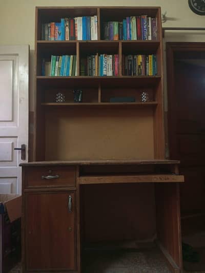 Computer Table With Books Shelves