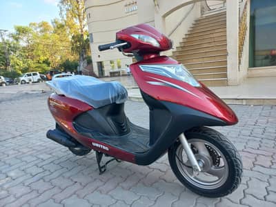 United Scooty 100 CC petrol 2022 end model  3500 km