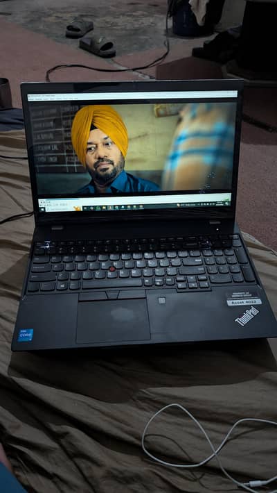 Lenovo Thinkpad p15s Gen 2 work station 4gb nvidia card