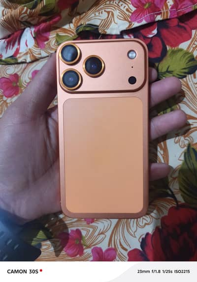 iPhone XR 128GB Very Good Condition – Charger Included