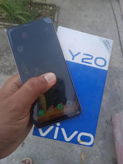 y20 total original with box 64 gb. just charging pin changed