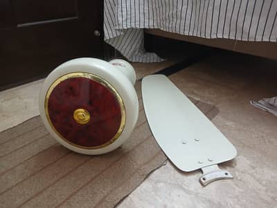 Excellent Condition 5 Ceiling Fans