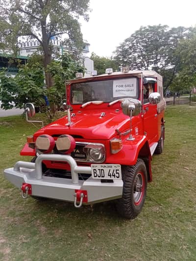 Toyota Land Cruiser  Long body 03008418141