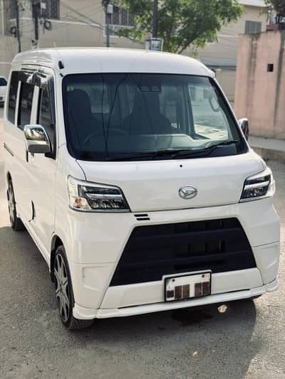Daihatsu Hijet 2021