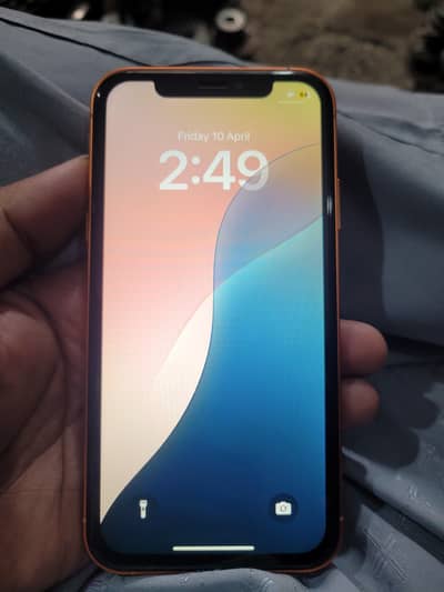 Iphone XR into 17 pro