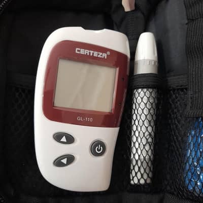 CERTIZA GL-110 Blood Glucose Monitor Kit ( sugar check machine)