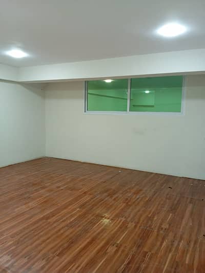 Prime Location 550 Square Yards Shop In PECHS Block 2 For rent At Good Location