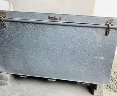 Lohay ki paiti - 0,3,0,1,7,1,0,4,4,0,0