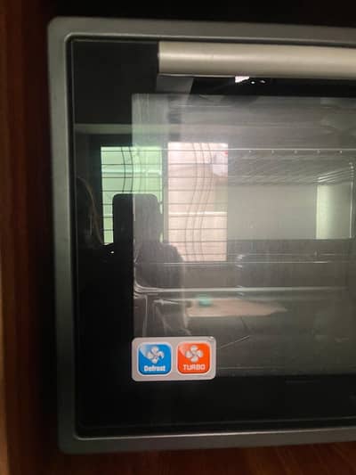 Esquire ULTRA 70L oven