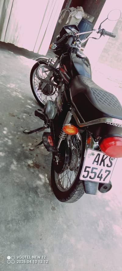 colour black model22 all okay United bike copy later okay