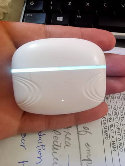 U & I wireless earphone