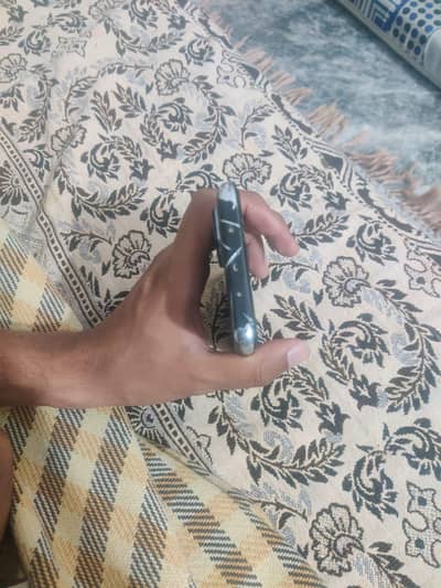 10/7 condition used with charger box no repairing 100 original