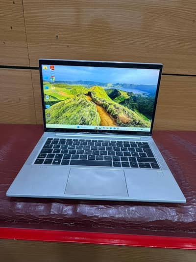 HP Elitebook 830 G8 | I5 11 Gen | 16 Ram, 256 GB SSD