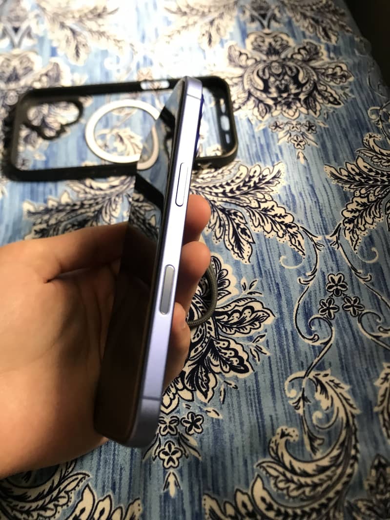 iPhone 16 Jv 2