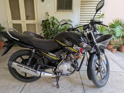 Total Genuine YBR 125G Just Buy and Drive  03005940536