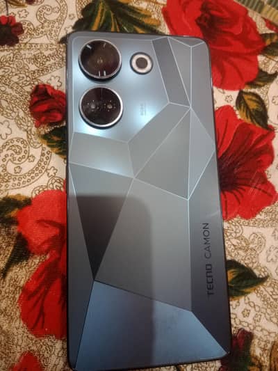 Tenco camon 20 8+5gb ram 256gb memory