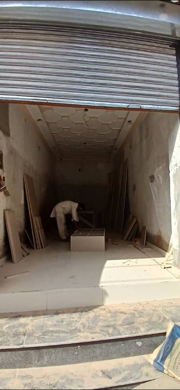 SHOP AVAILABLE FOR RENT