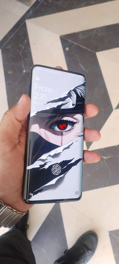 Oneplus 7t pro McLaren edition