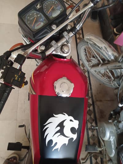 Honda 125 2019 B model for sell