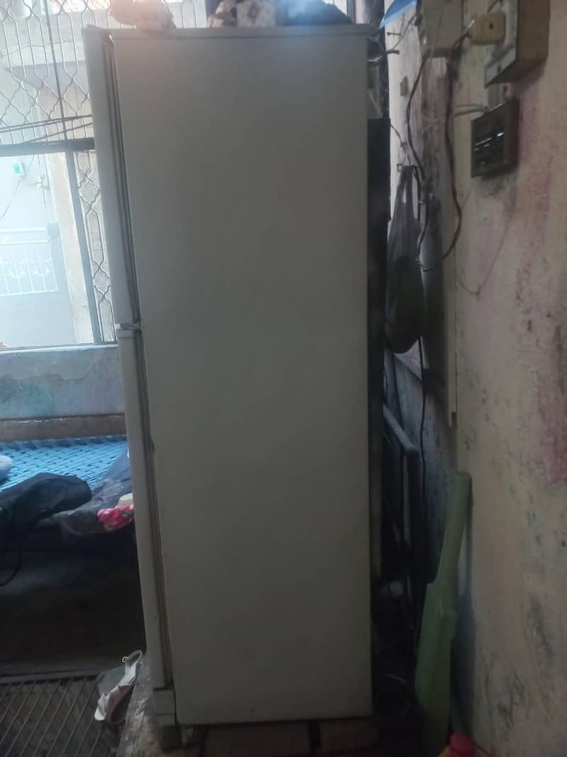 refrigerator 1