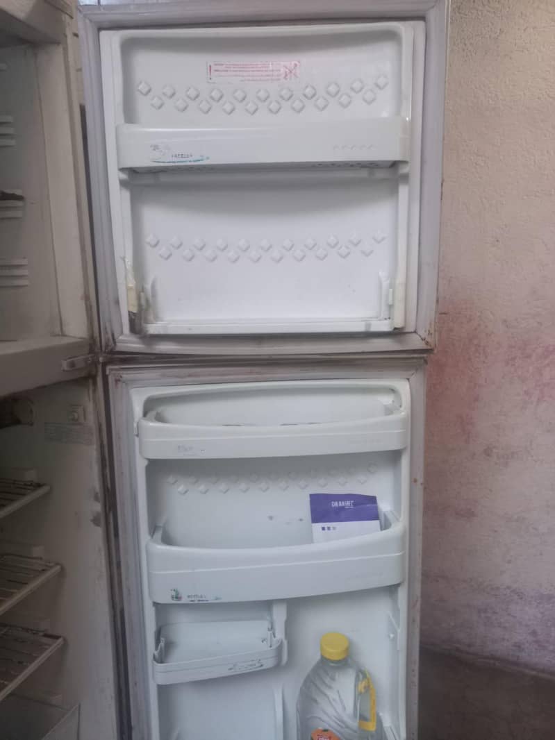 refrigerator 9