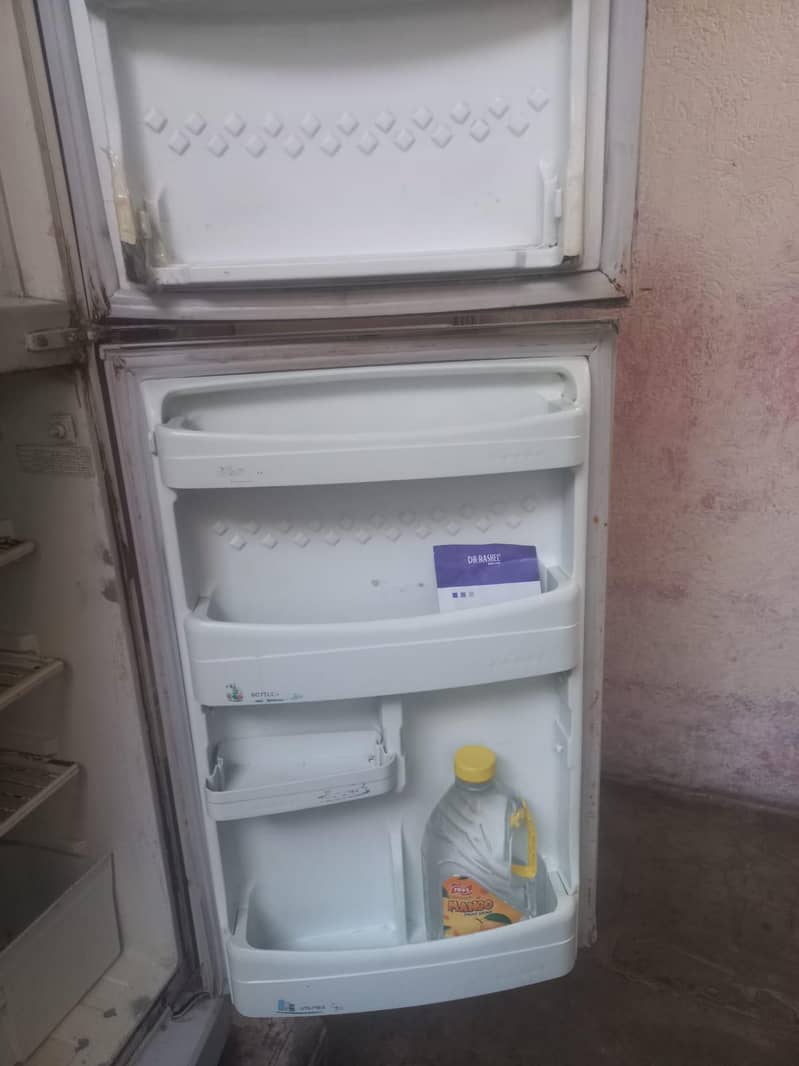 refrigerator 11