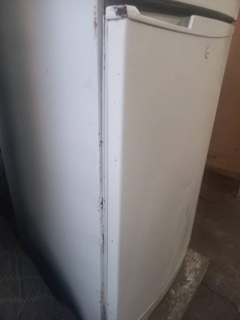 refrigerator 12