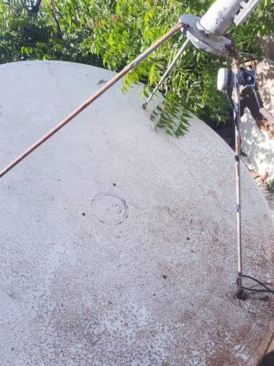 dish plate 6.5fil iron steel good condition