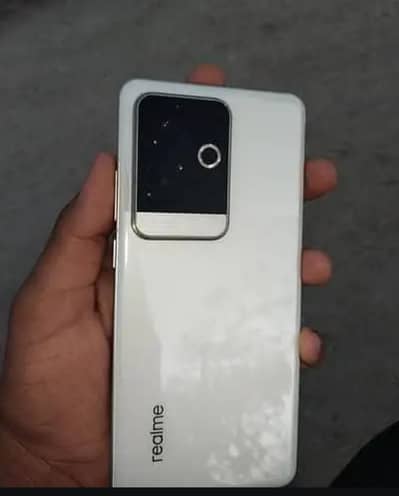 Realme Gt 6 120 fps 8 Gen 3 dual sim PTA