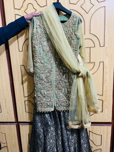 Formal wedding dress