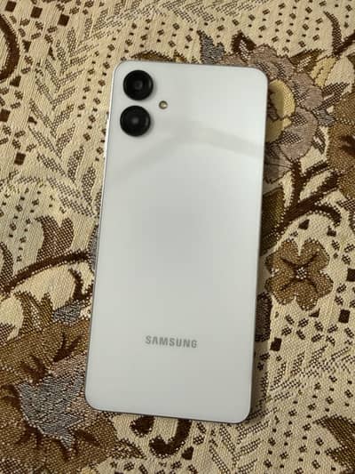 Samsung Mobile A06