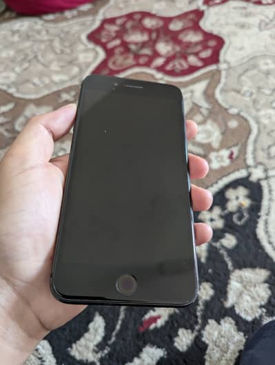 iPhone 8plus 64GB