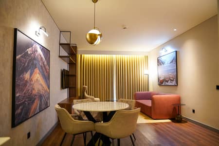 Modern practical layout with efficient use of space.