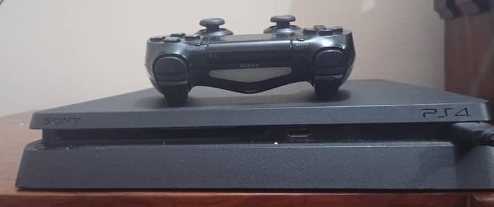 ps4 slim 500gb with original controller, wires and games