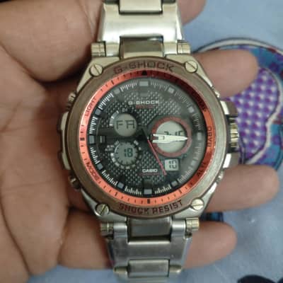Casio g shock watch