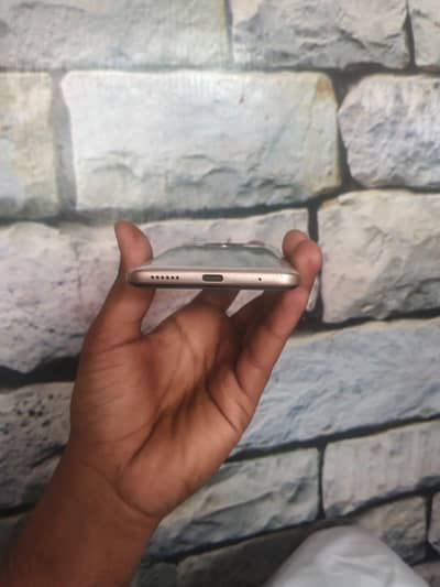 vivo y51 contact number 03402171648