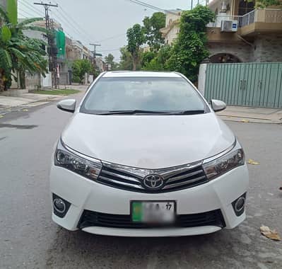 Toyota Corolla Altis Grande Model 2017