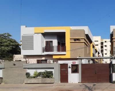 250 Yard Townhouse For Sale
